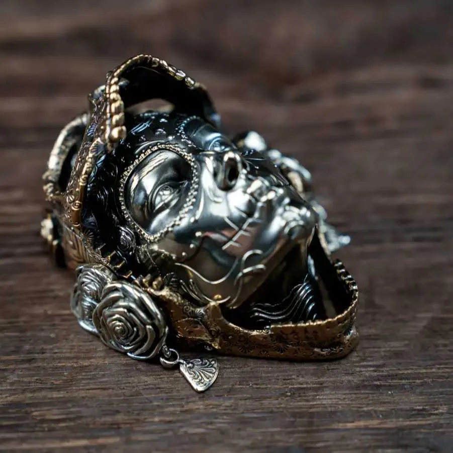 🎁TikTok Last Day Sale - 70% OFF✨Handmade Metal Mechanical Skull Magnetic Decoration