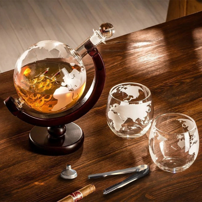 🔥Hot Sale 50% OFF🔥Globe Decanter With Ship