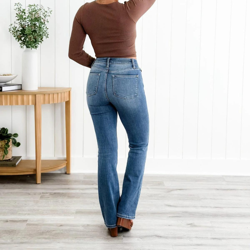 A pair of jeans that will change you 👖 Grail Tummy Control Bootcut Jeans