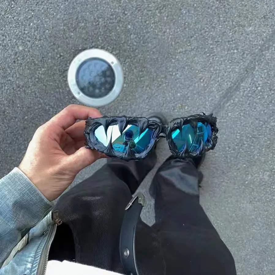 Handcrafted Avant-garde Drop Glue Sunglasses