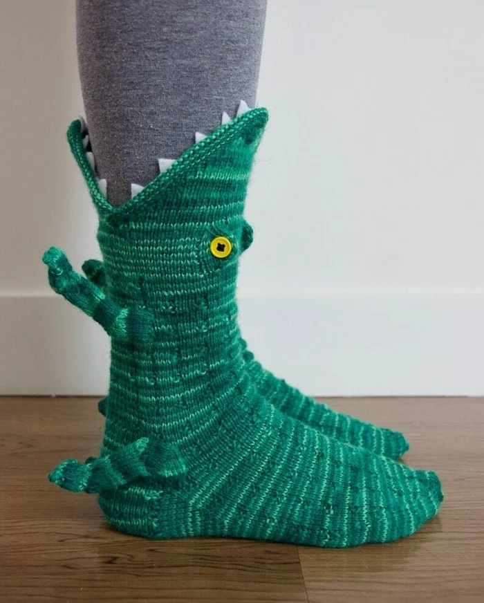 🔥Limited Time Sale 48% OFF🎉3D Knit Crocodile Socks