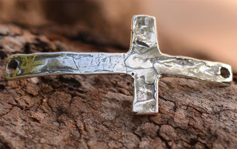 ✝️100% Handmade Unconditional Love Silver Cross Bracelet Link (𝐂𝐡𝐚𝐝 𝐒𝐦𝐢𝐭𝐡 𝐇𝐚𝐧𝐝𝐦𝐚𝐝𝐞®)