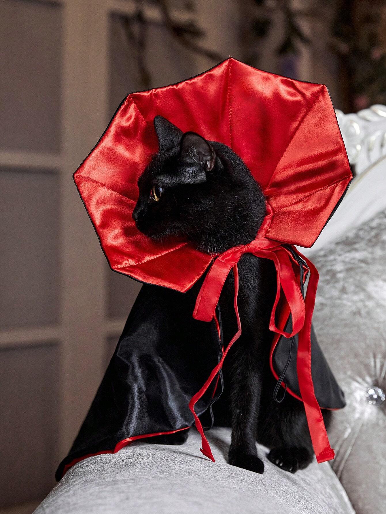 <strong>🎃Halloween Special 50% OFF</strong> 🦇Halloween Pet Cape Costumes Cosplay Vampire Cloak