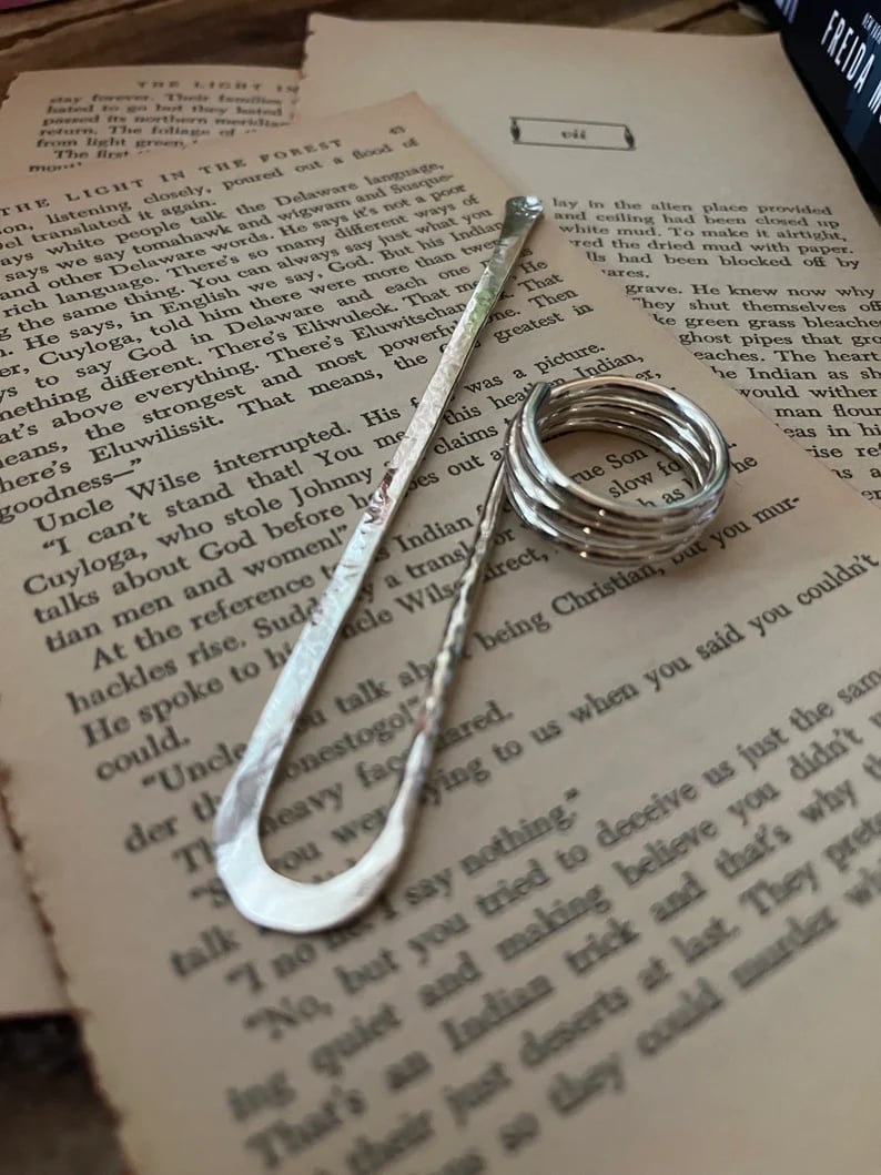 ✨Handmade Utility Book Holder Ring Bookmark