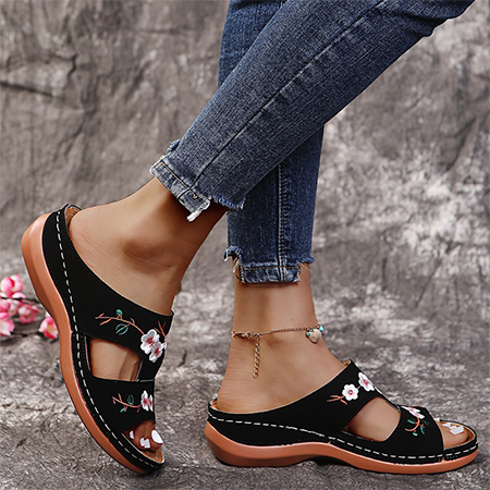 🎁LAST DAY 45% OFF🎁 Ortobloom Flower Embroidered Orthopedic Sandals