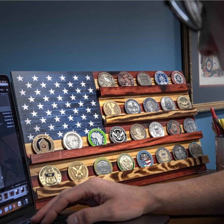 Last Day 50% OFF🔥🔥Handcrafted Wooden Commemorative Coin Display Rack