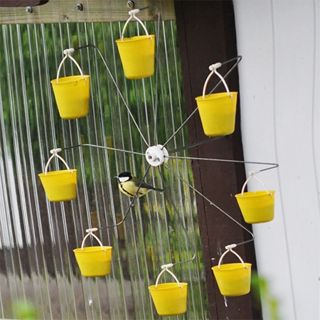 Fun Ferris Wheel Bird Feeder 🐦 Create a bird playground in your garden