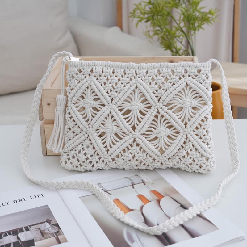 💥LAST DAY SALE 50% OFF💥Minimalist Tassel Women's Clutch⚡BUY 2 FREE SHIPPING