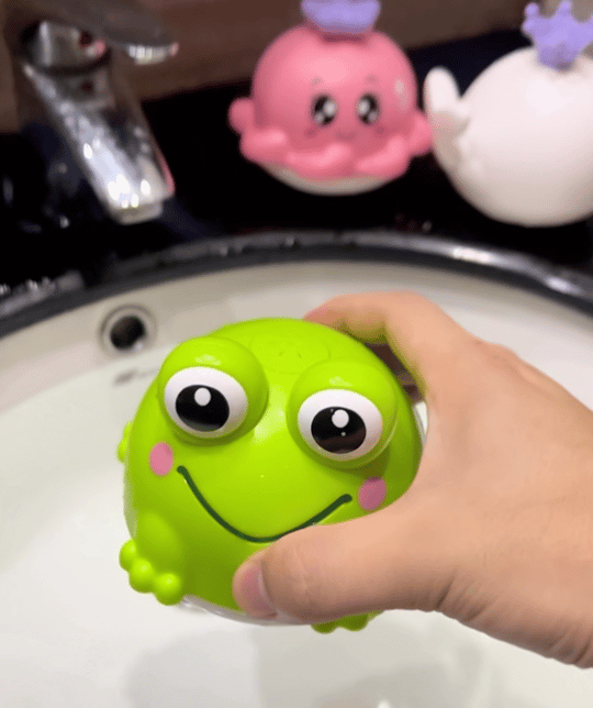 🔥Last Day Promotion 50% OFF🔥Water-Activated Glowing Whale Sprayer Toy