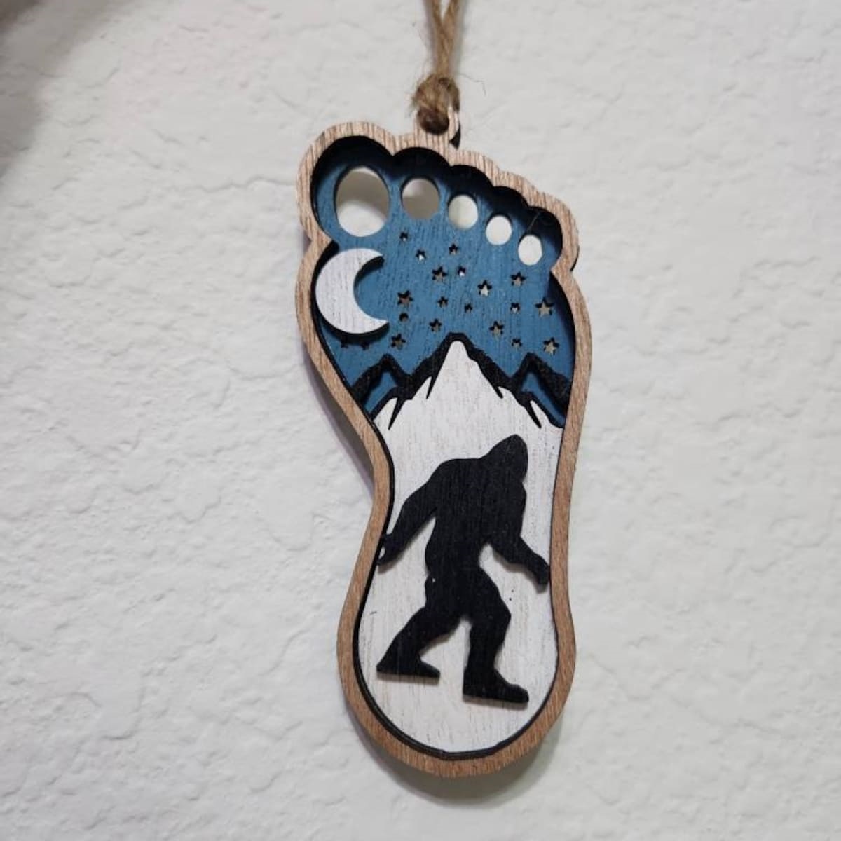 🦶Bigfoot Christmas Tree Ornament