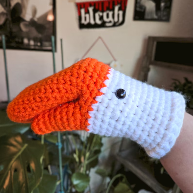 Crochet Goose Mittens