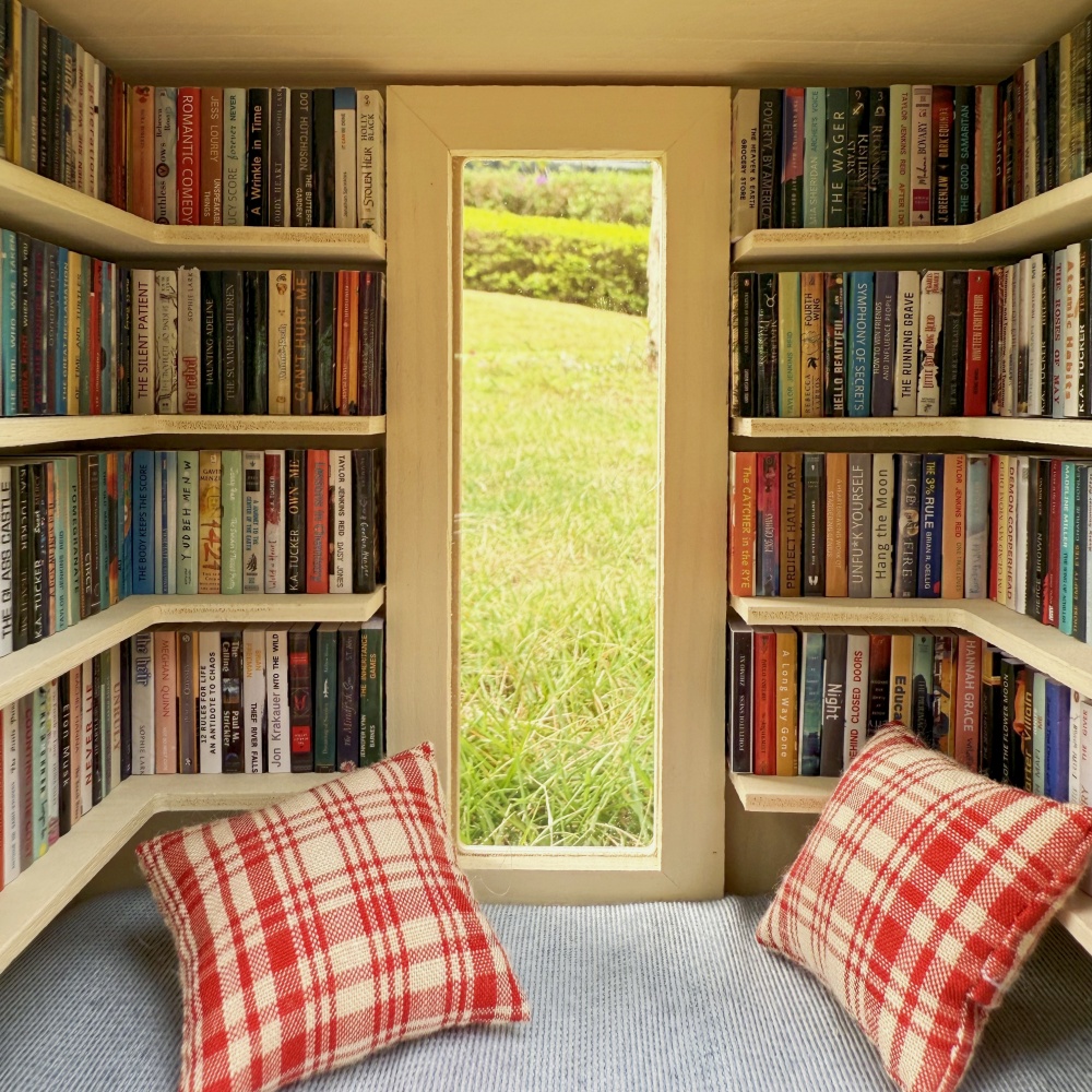 Room Box with Window Miniature Book