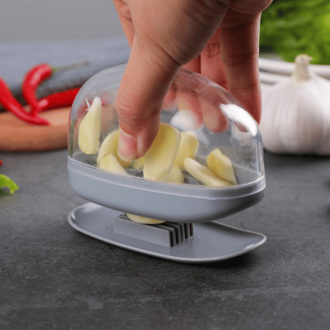 (🎅HOT SALE NOW-49% OFF) 2 in 1 Chop the Garlic Device(Buy 2 get 1 Free)