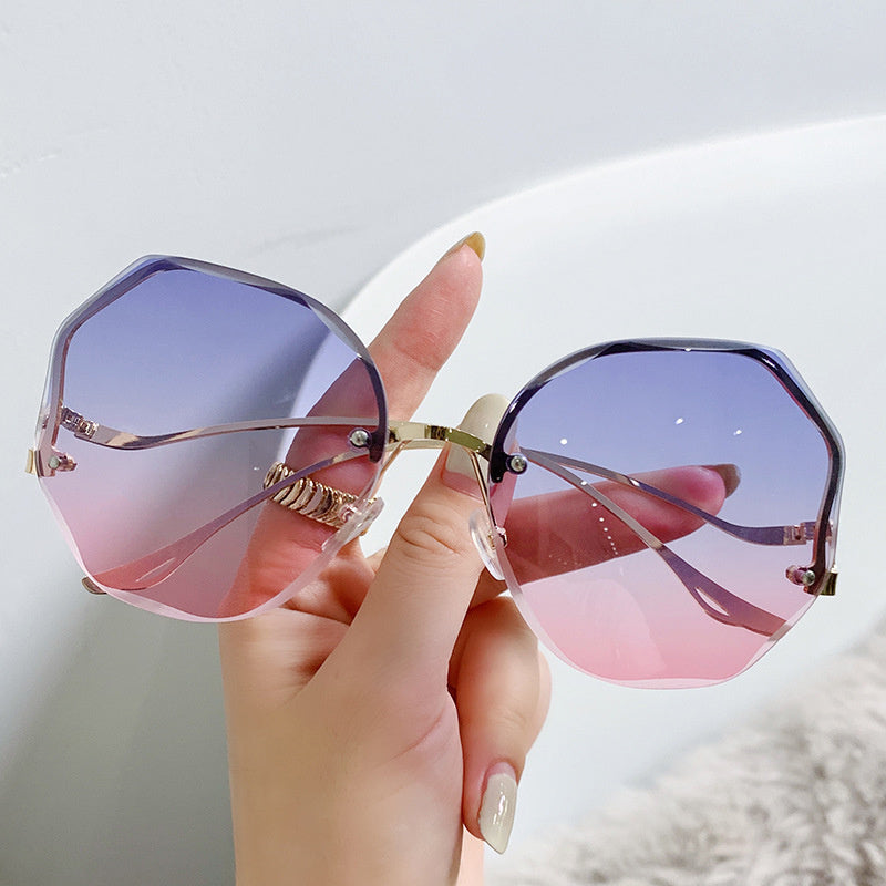 ⚡⚡Last Day Promotion 48% OFF - Fashion Vintage UV400 Ladies Oversized Square Sunglasses🔥BUY 2 FREE SHIPPING