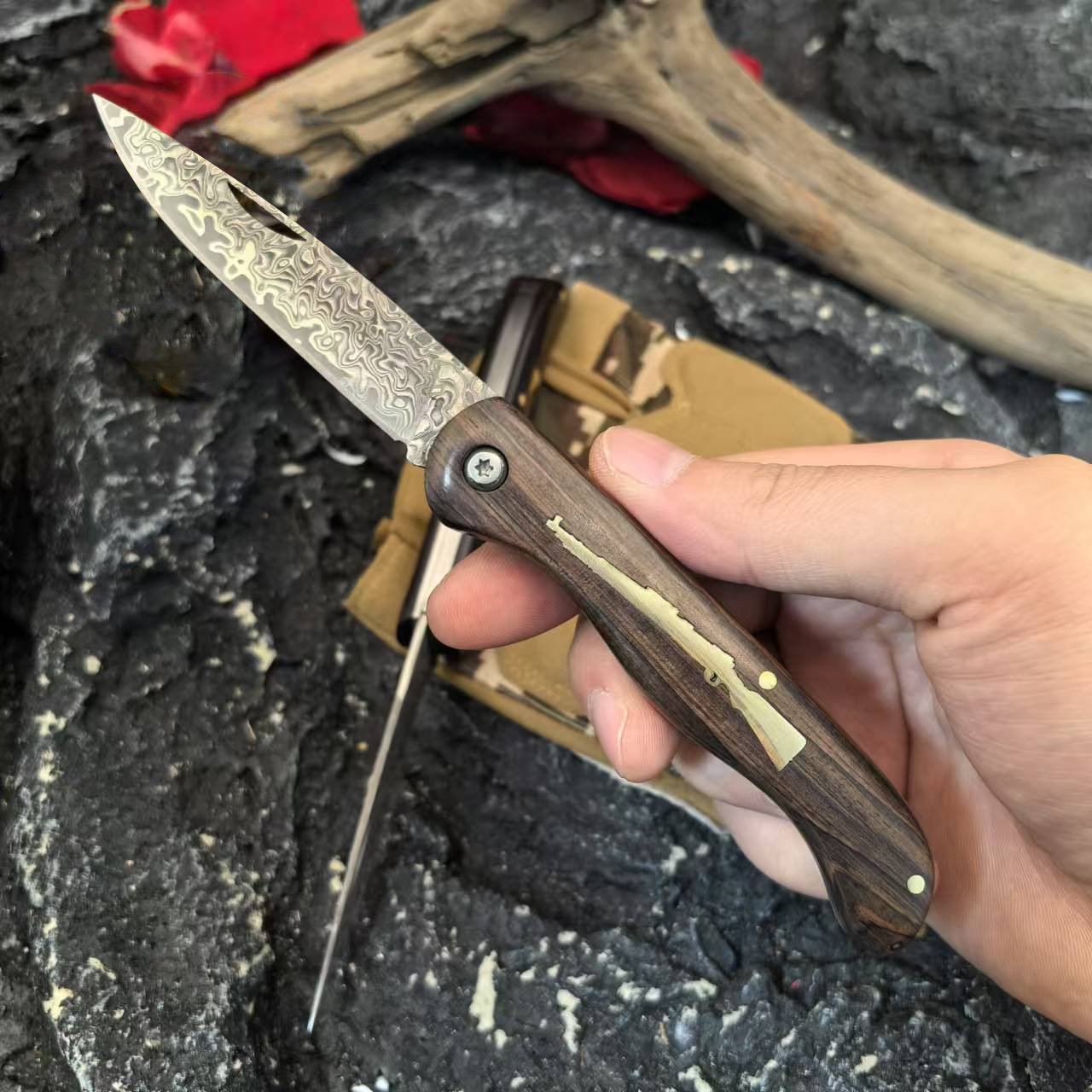 𝓔𝓭𝓰𝓮𝓑𝓸𝓻𝓷®Gold-G VG10 EDC Folding Knife