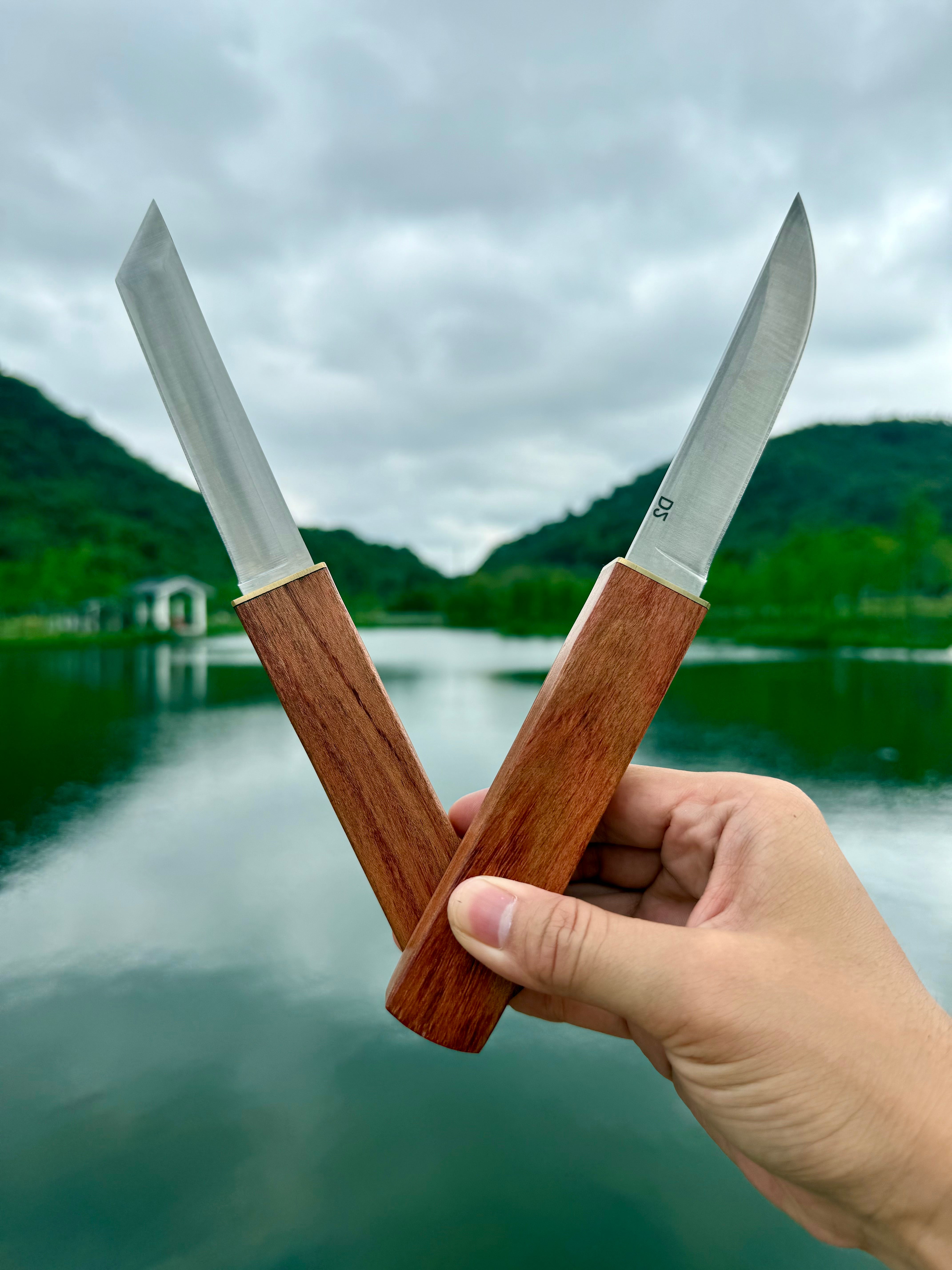 Twin Dragons Fusion Hunting Knife