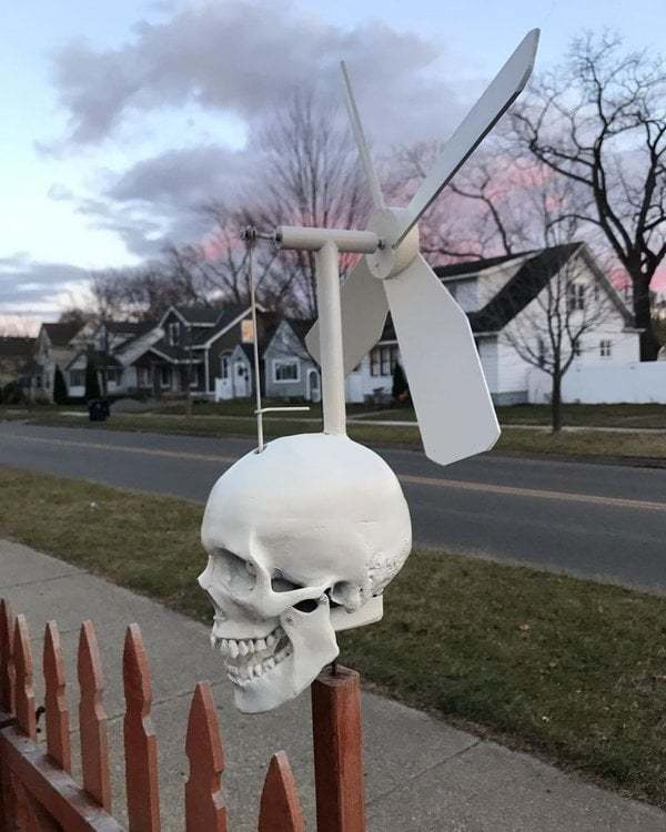 🔥【Halloween hot sale 70% OFF】Iron Skull Whirligig - Garden Decor