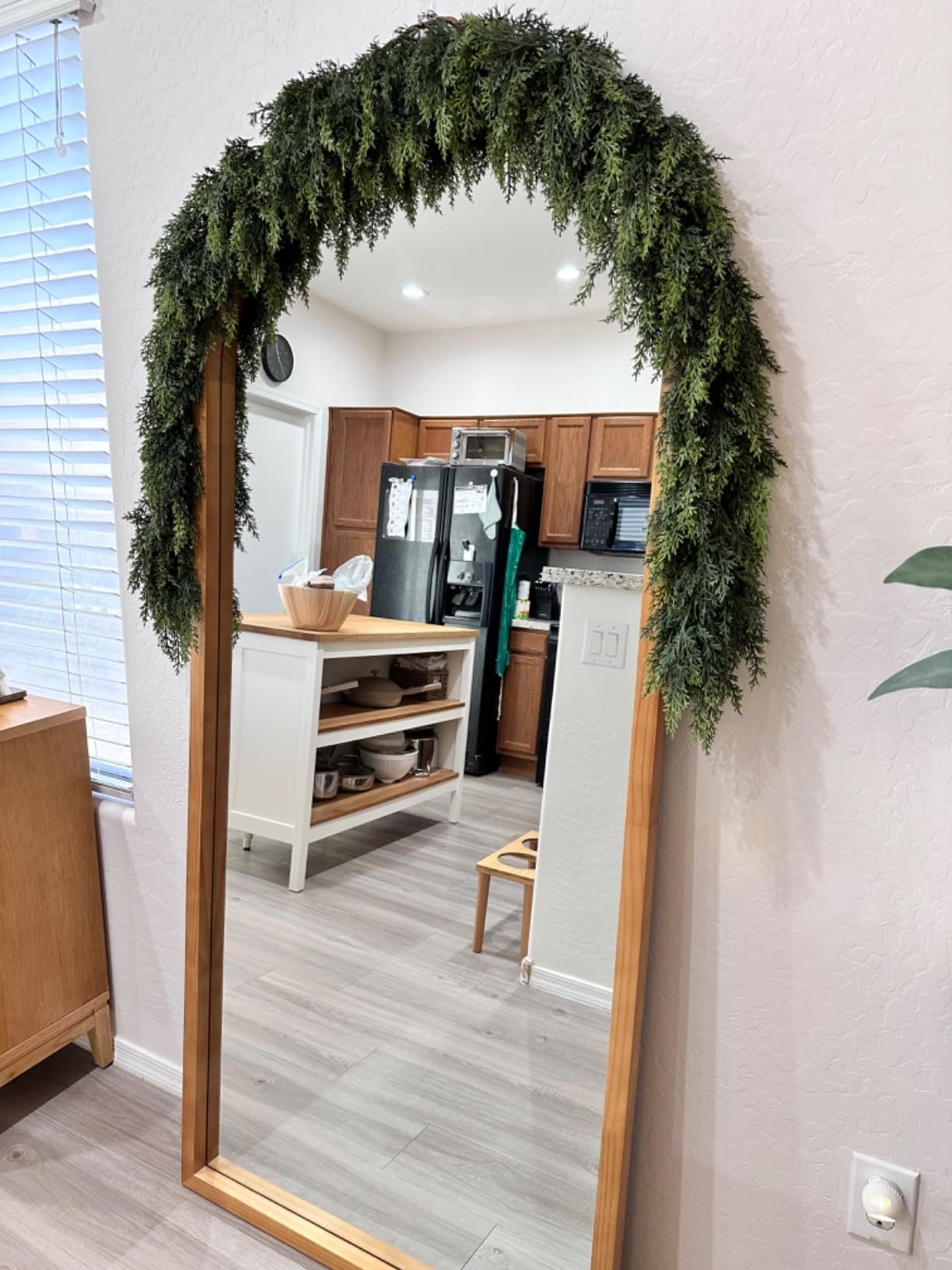 🔥Christmas Sale This month only 65% OFF $17.98🎄6ft Lush Cedar Garland