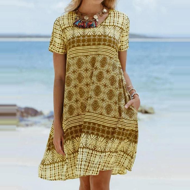 Print medium length dress with short sleeves and round neck