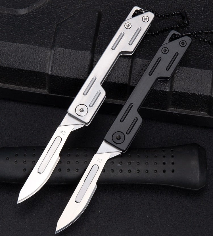 EDC Pocket Utility Knife with 10 Pcs of No. 24 Replaceable Blades