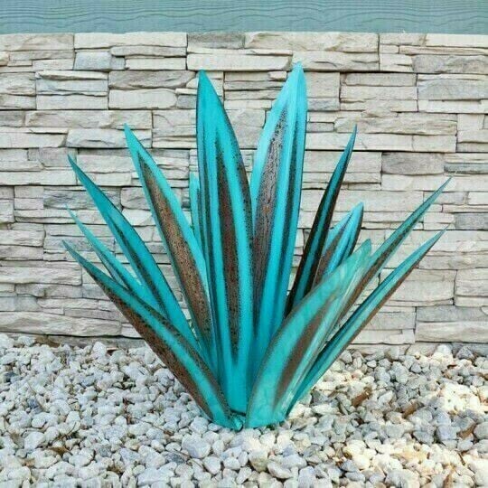 LAST DAY PROMOTION 75% OFF - 🌵Anti-rust Metal Led Tequila  Agave Plant-Perfect for garden