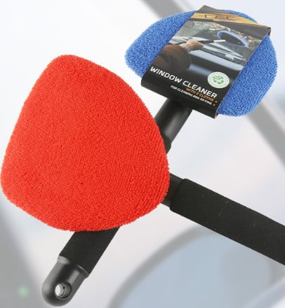 🎁TikTok Last Day Sale - 70% OFF 🔥 Windshield Cleaning Tool With 4 Reuseable Pads