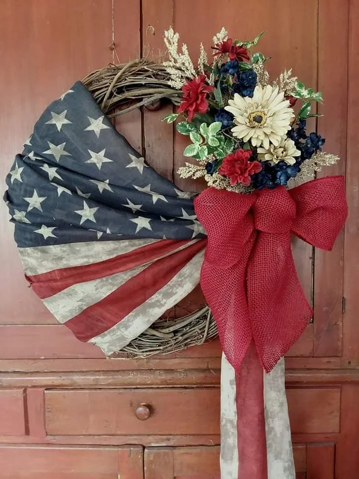 🏵100% Handmade Vintage American Flag Fallen Soldiers Memorial Rattan Wreath(𝐌𝐚𝐫𝐢𝐚𝐧𝐚 𝐒𝐦𝐢𝐭𝐡 𝐇𝐚𝐧𝐝𝐦𝐚𝐝𝐞®)