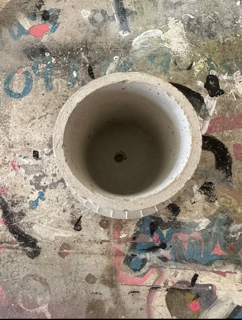 Handmade🤚🎁2025 Street Art Graffiti Planter