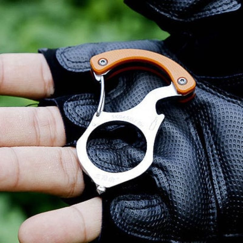 🔥Limited Time Sale 48% OFF🎉Multifunction Self-defense Keychain(Buy 2 get 1 free)