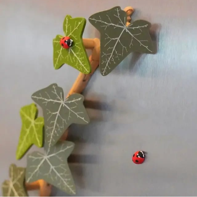 ⏰LAST DAY SALE 50% OFF🌳Ivy Fridge Magnet with Articulating Stems