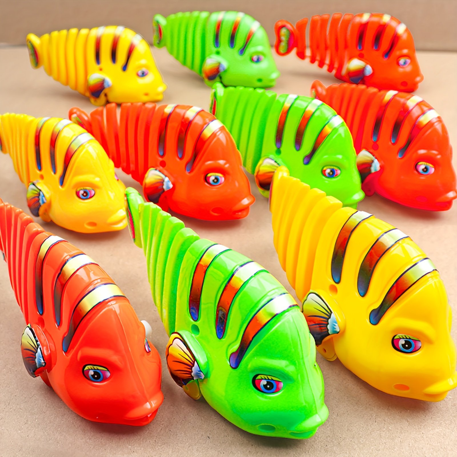 🐟Plastic Interactive Wind-Up Wiggle Cartoon Fish Toys