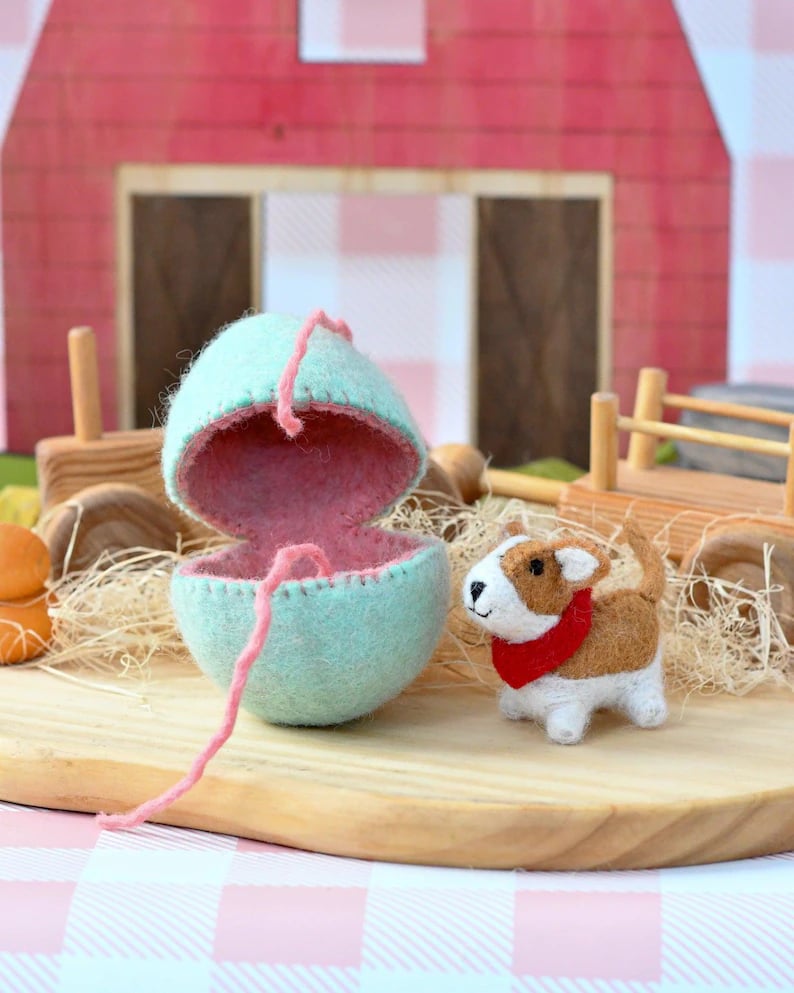 🐣New Easter Arrivals - Surprise Easter Egg from Wool Felt