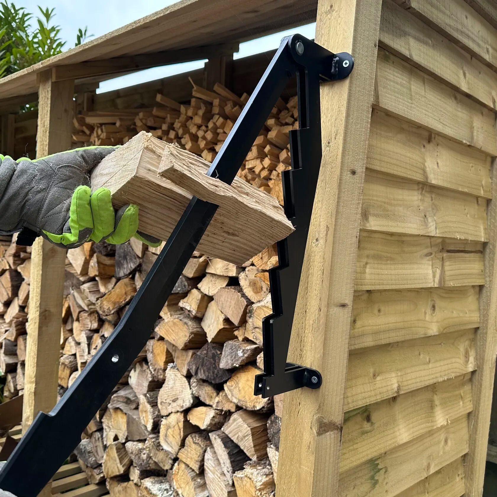 ⏰Last Day Promotion- Effortless Kindling Splitting – No Axe Required! Kindling Splitter Takes Center Stage