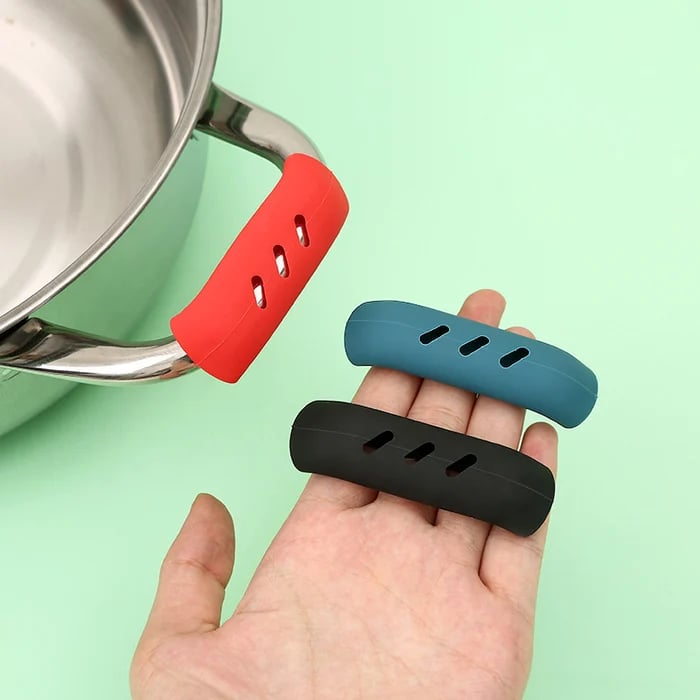 (New Year Sale- SAVE 48% OFF) 🍲Silicone Anti-scald Pot Handle Cover🥘