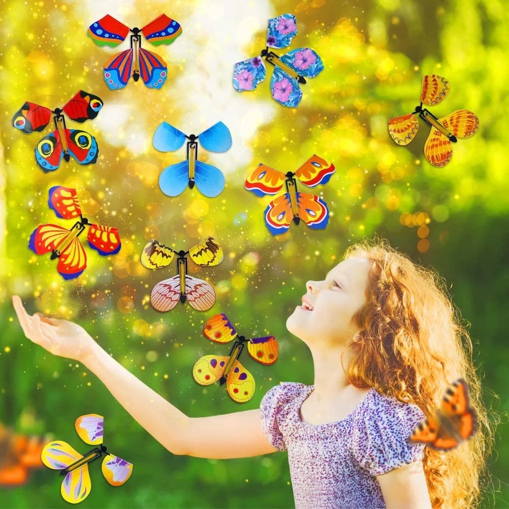 (🔥FLASH SALE)🦋Magic Flying Butterfly Card Surprise Wind Up Butterfly Magic Fairy Flying Toy Great Surprise Gift🦋