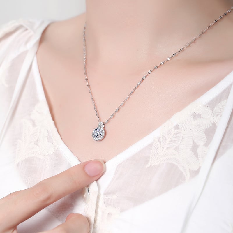 🔥Last Day 70% OFF💕S925 Sterling Silver Moissanite Sunflower Pendant Necklace