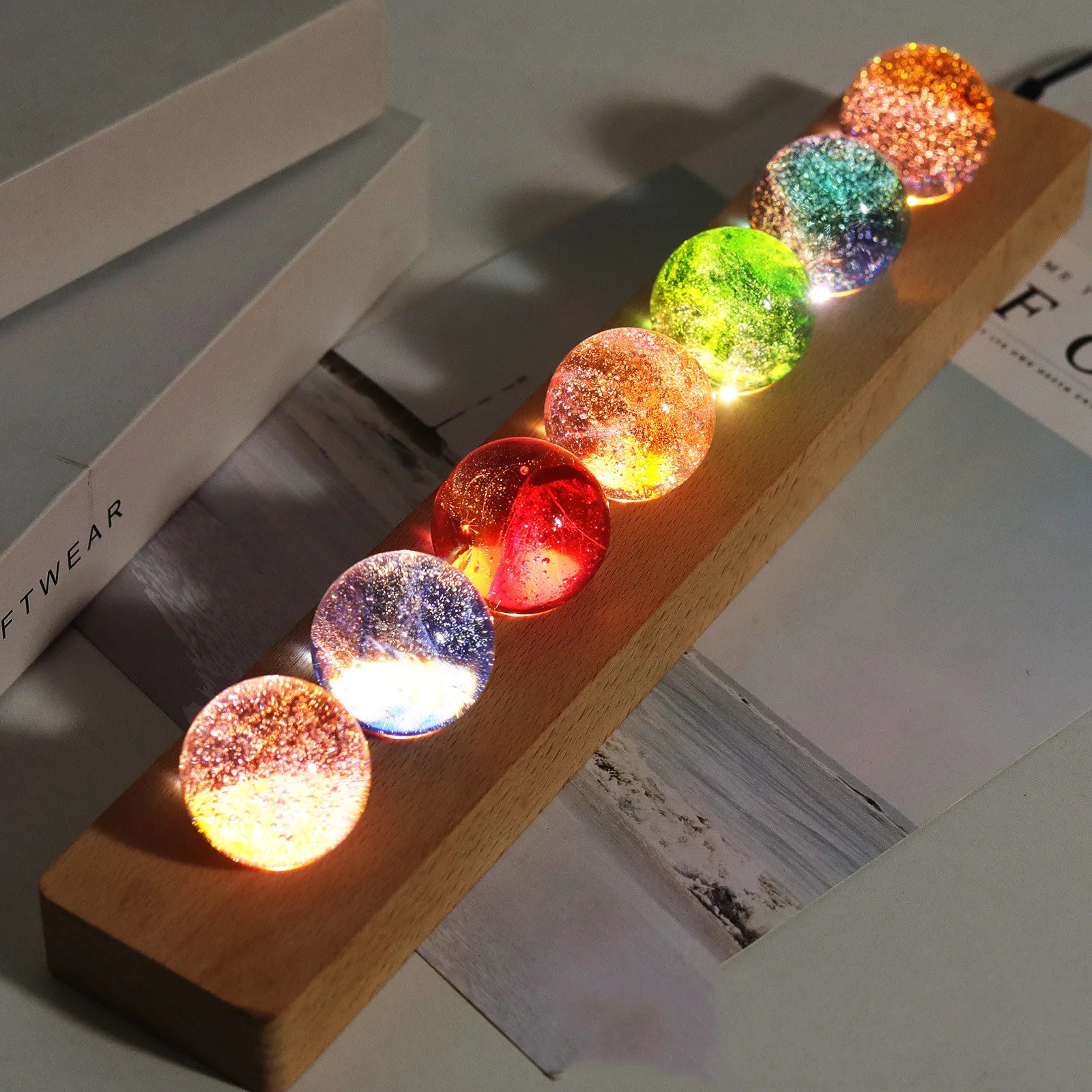 🔥Last Day Promotion 48% OFF-🎁-Crystal Ball Night Light