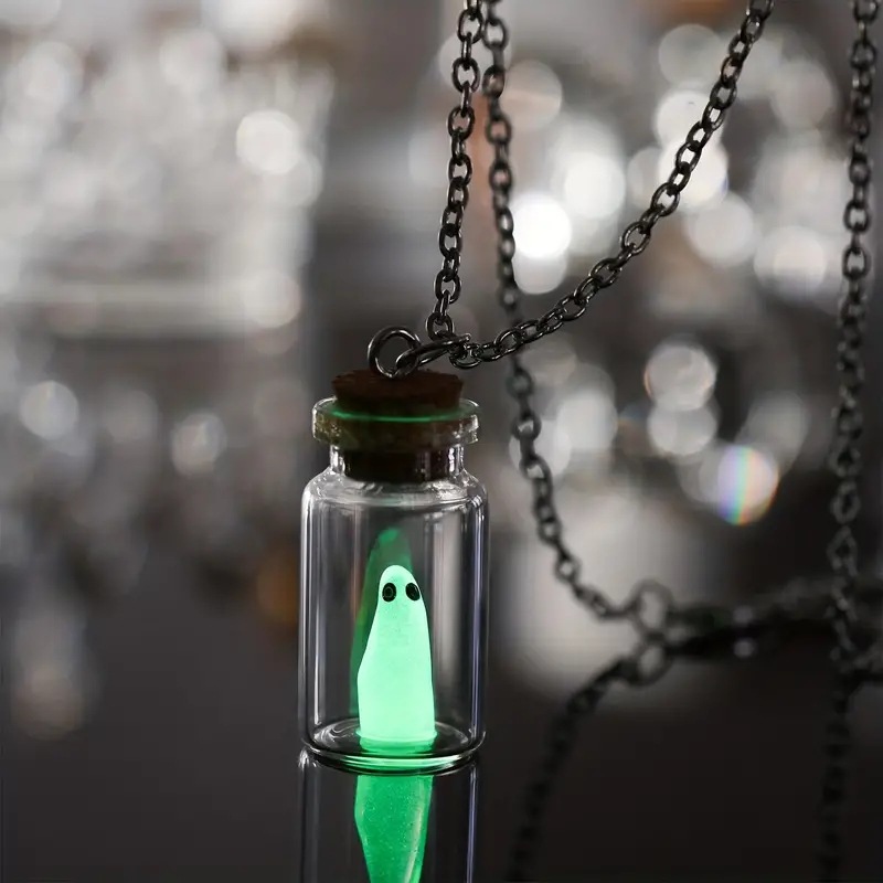 💕The Adopt a cute luminous ghost necklace👻🏚️