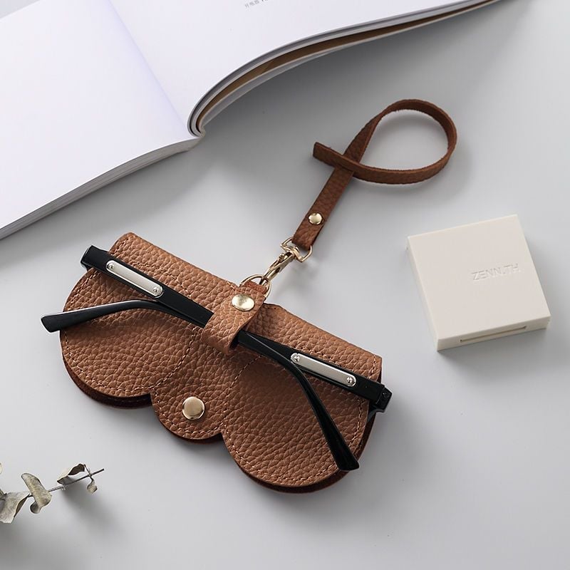 🎄TikTok Christmas Sale - 70% OFF✨Soft Leather Sunglasses Bag👓️