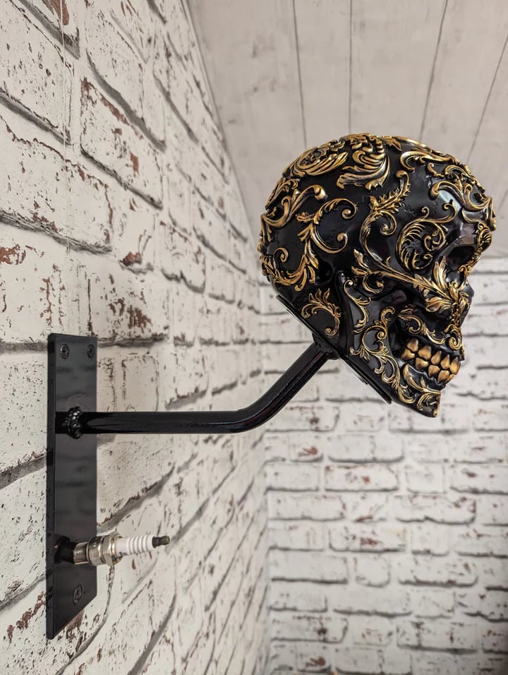 🔥LAST DAY SALE 49% OFF 🏴‍☠️Motorcycle helmet and jacket skull holder🎁BUY 2 FREE SHIPPING