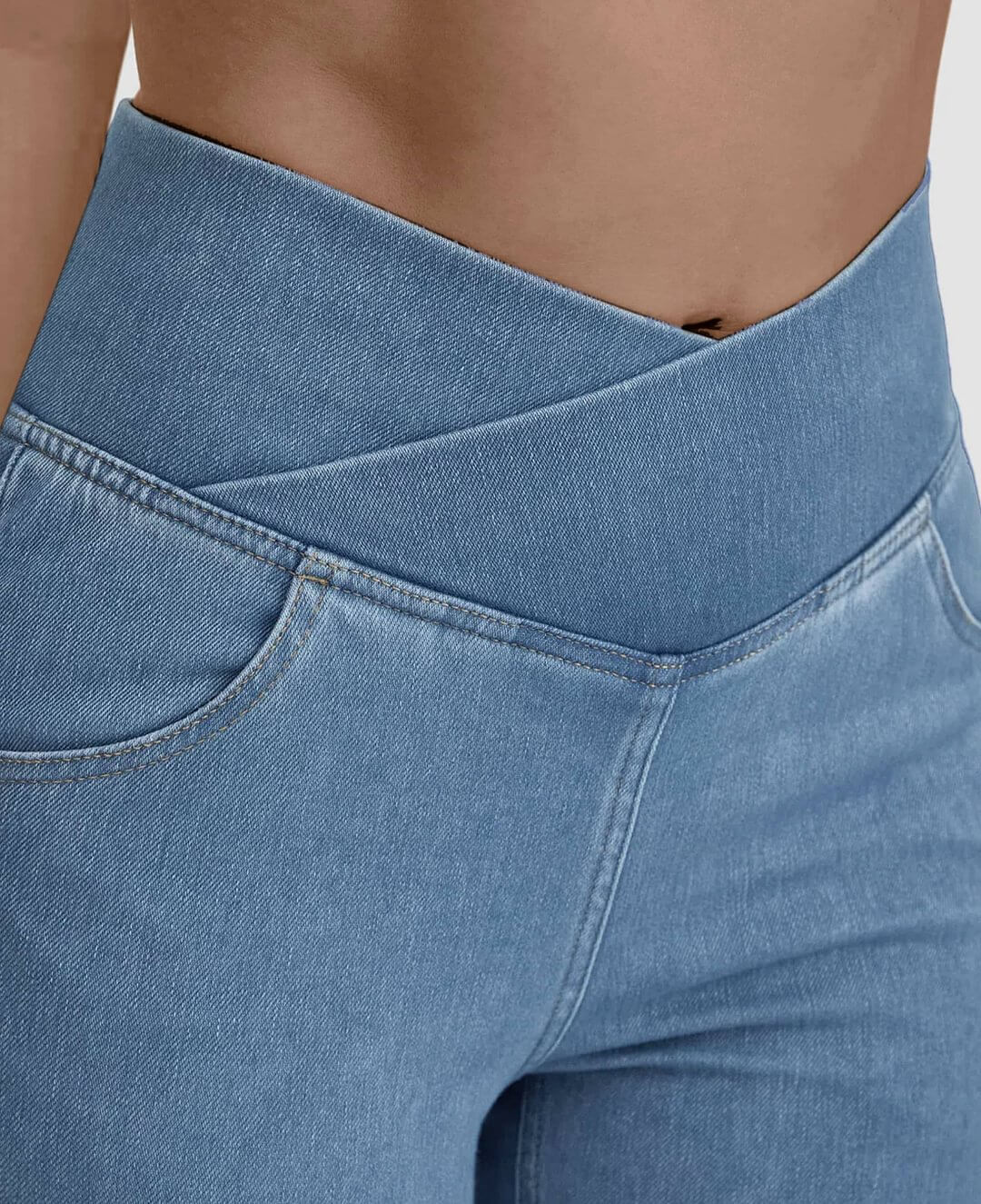 🔥Stretch-Jeans mit hoher Taille und Crossover