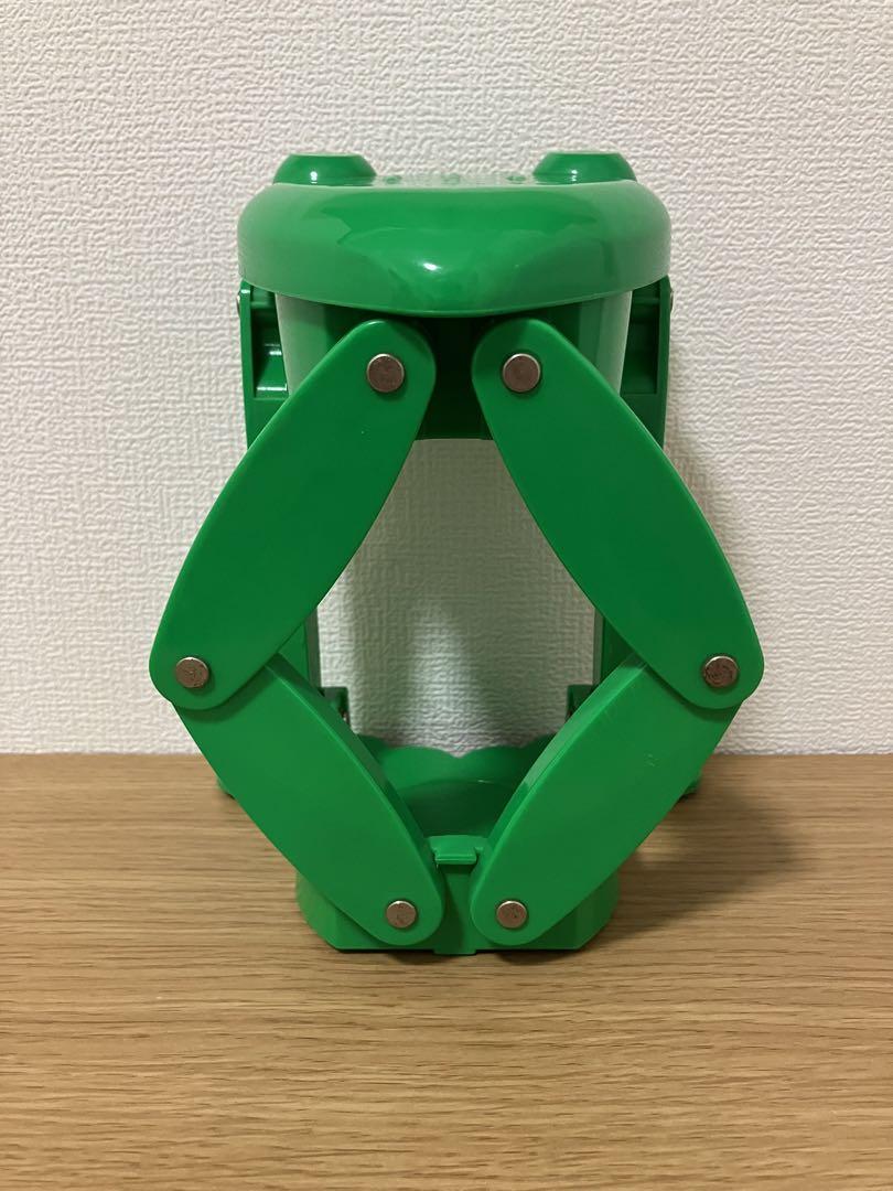 Frog Can Crusher