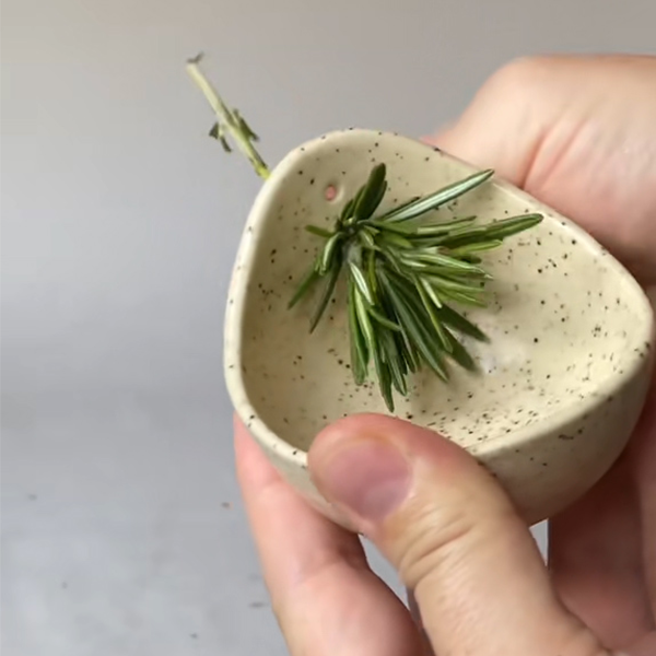 Pottery Herb Stripper(𝐉𝐨𝐧 𝐇𝐚𝐦𝐛𝐥𝐢𝐧 𝐇𝐚𝐧𝐝𝐦𝐚𝐝𝐞®) - BUY 3 GET 20% OFF&FREE SHIPPING