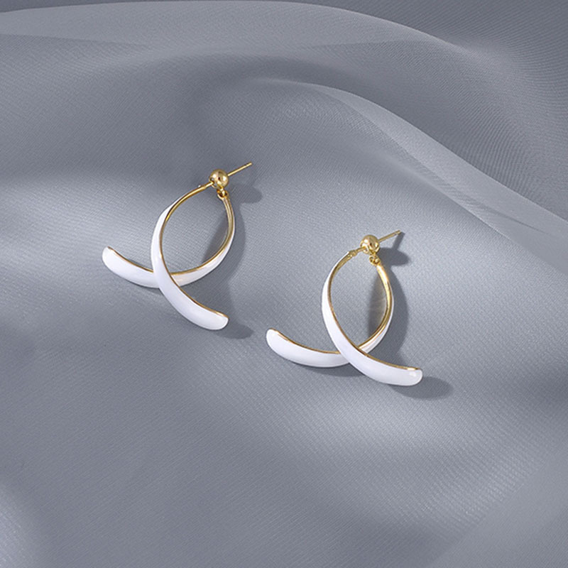 ✨LETZTER TAG 50% RABATT - Cross Curved Ohrringe(1 Paar), 2 Paar kaufen, kostenloser Versand