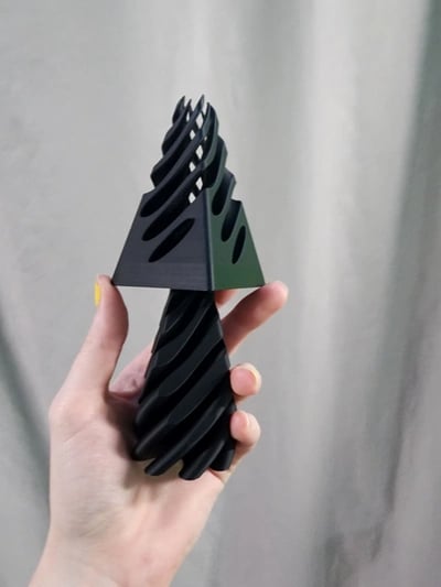 🔥HOT SALE- SAVE 49%🔥- Impossible Pyramid Passthrough Sculpture