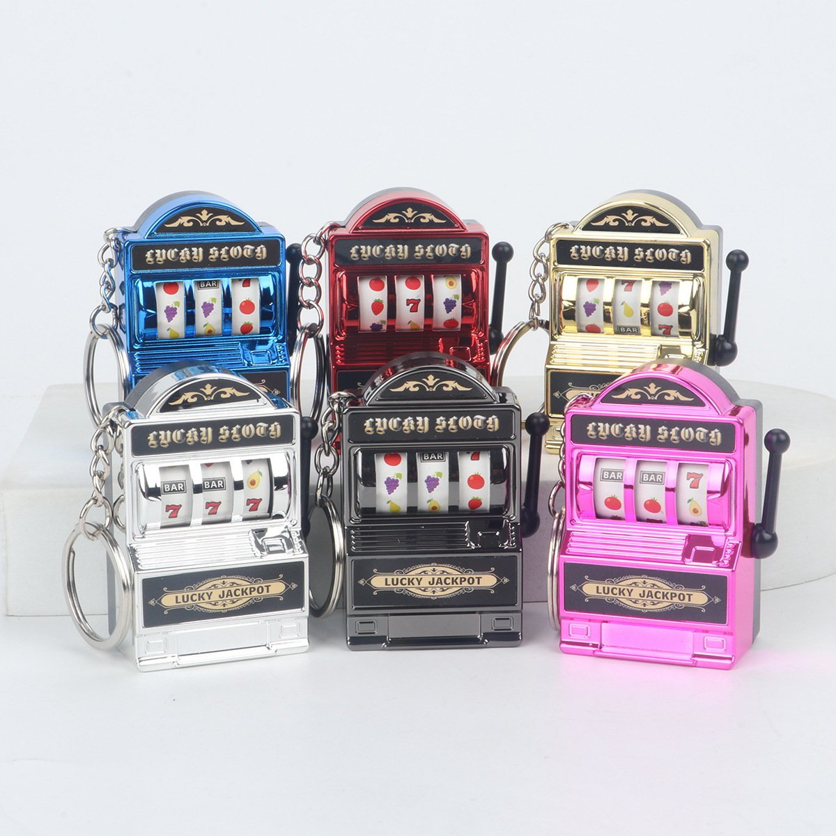 (🎄Early Christmas Sale--49%OFF)🔥🎰Fruit Machine Keychain