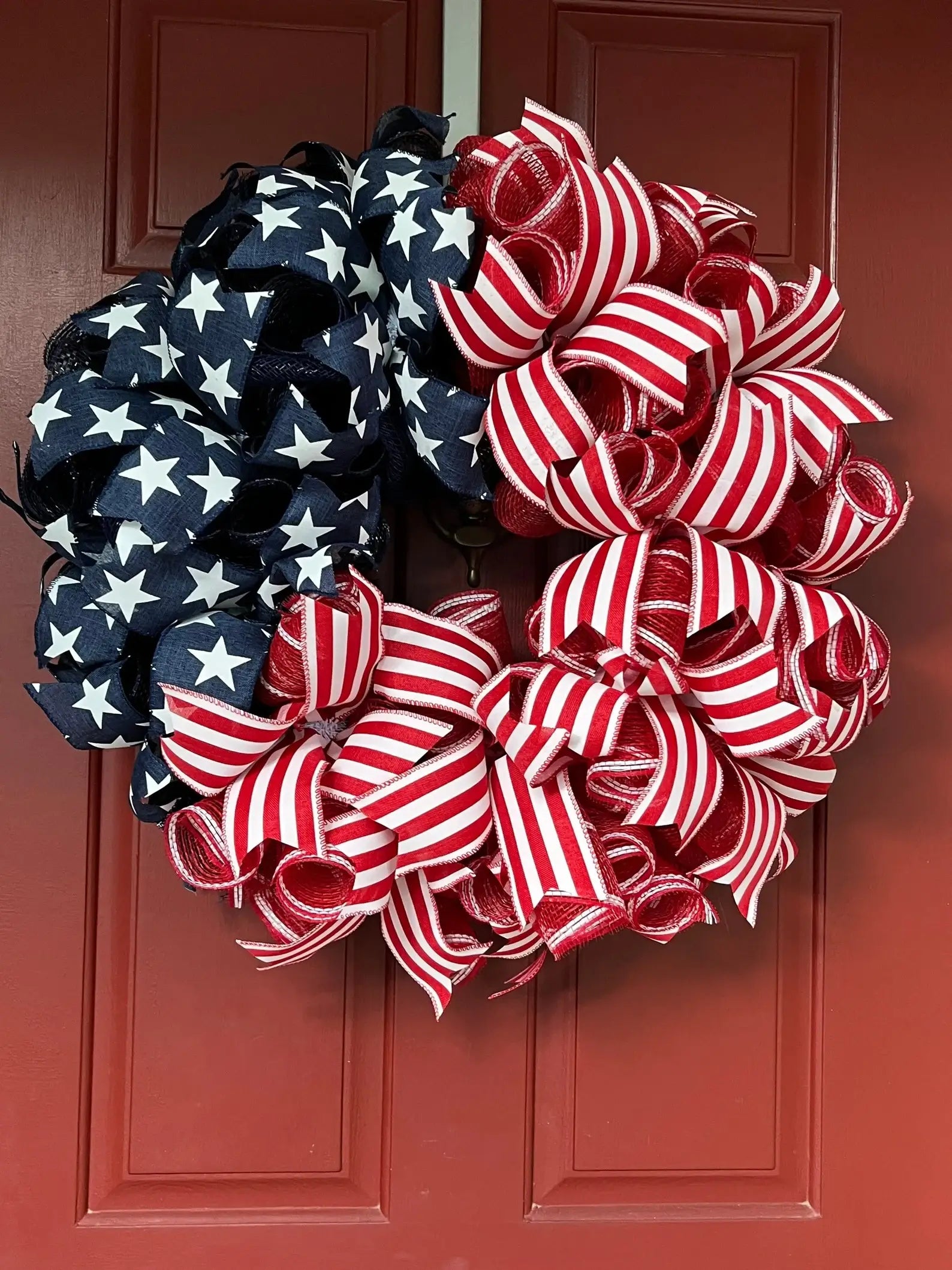 🏵100% Handmade Star Spangled Banner Ribbon Patriotic Wreath(𝐌𝐚𝐫𝐢𝐚𝐧𝐚 𝐒𝐦𝐢𝐭𝐡 𝐇𝐚𝐧𝐝𝐦𝐚𝐝𝐞®)