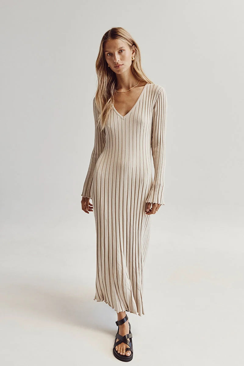 🌲EARLY CHRISTMAS SALE -50% OFF🔥V-Neck Sleeved Knit Midi Dress