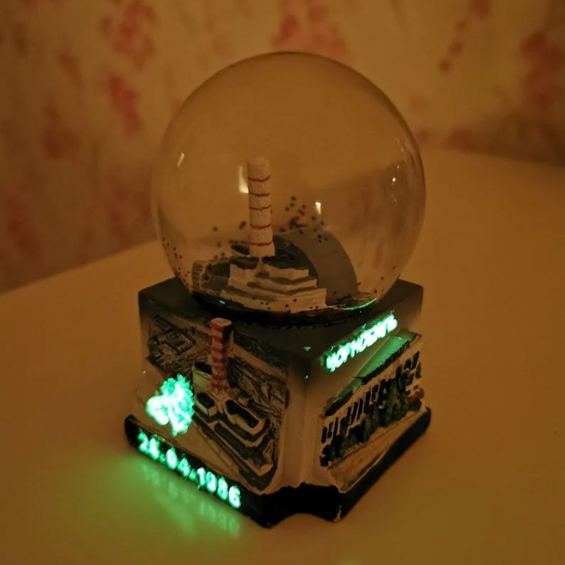 🏭Chernobyl Snow Globe