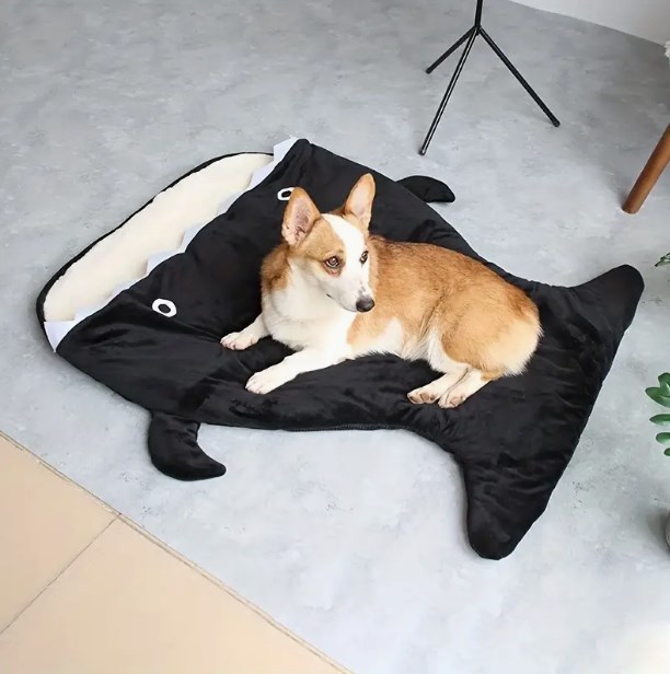 (🌲Early Christmas Sale - SAVE 50% OFF) Shark Pet Bed